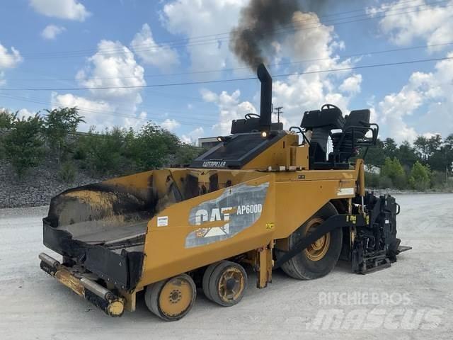 CAT AP-600D Finisseur