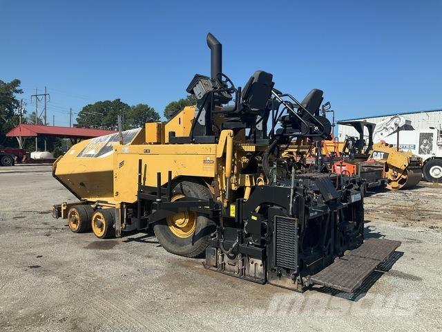 CAT AP-600D Finisseur