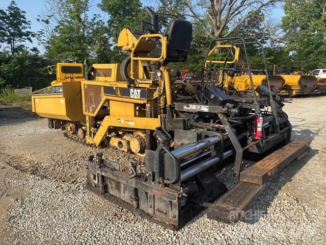 CAT AP-650B Finisseur