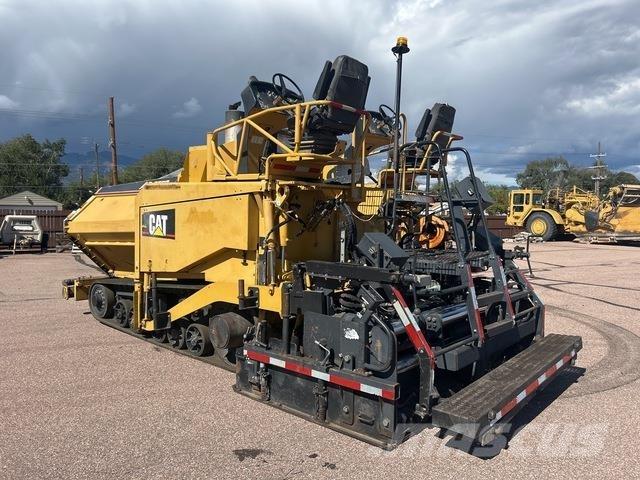 CAT AP-655C Finisseur