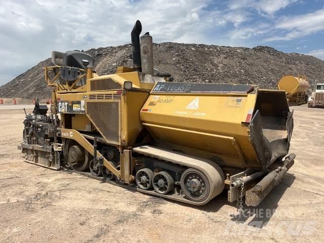 CAT AP1055D Finisseur