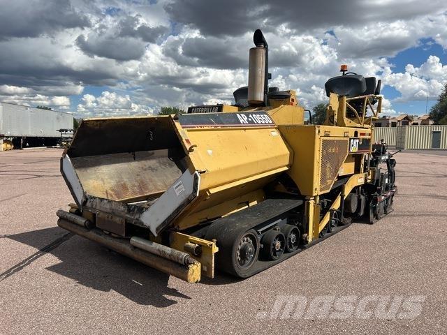 CAT AP1055D Finisseur