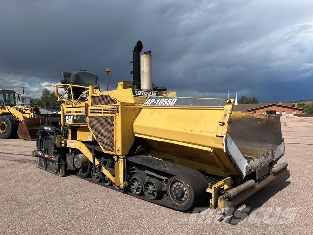 CAT AP1055D Finisseur