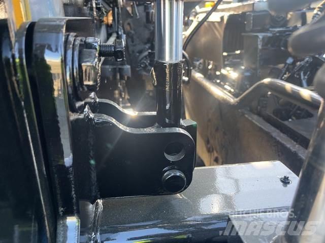 CAT AP1055F Finisseur