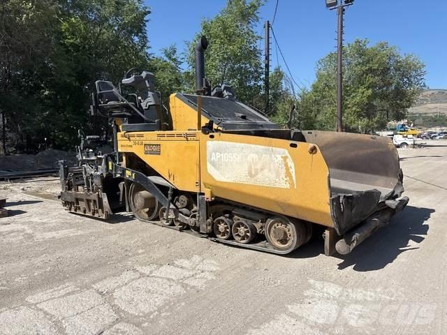 CAT AP1055F Finisseur