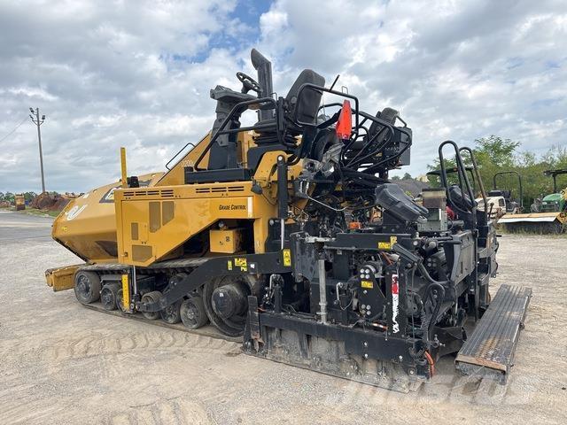 CAT AP1055F Finisseur