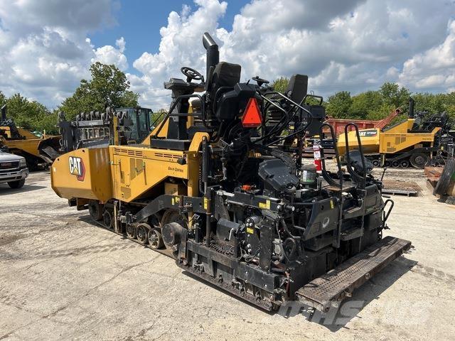 CAT AP655F Finisseur