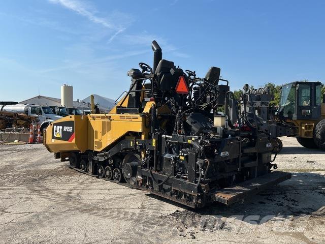 CAT AP655F Finisseur