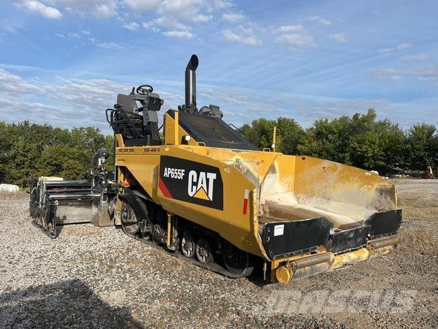 CAT AP655F Finisseur