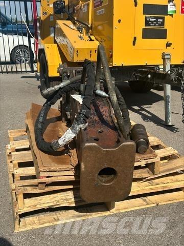 CAT B8 Marteau hydraulique