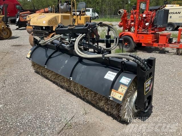 CAT BA25 Balayeuse / Autolaveuse