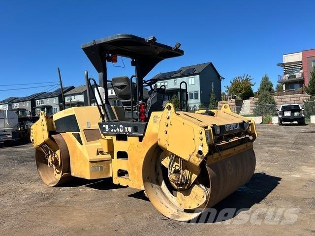 CAT CB-534D XW Rouleaux tandem