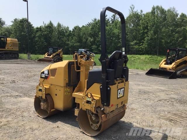 CAT CB1.8 Rouleaux tandem