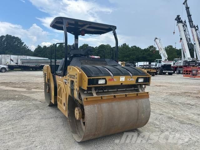 CAT CB10 Rouleaux tandem