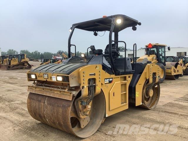 CAT CB10 Rouleaux tandem