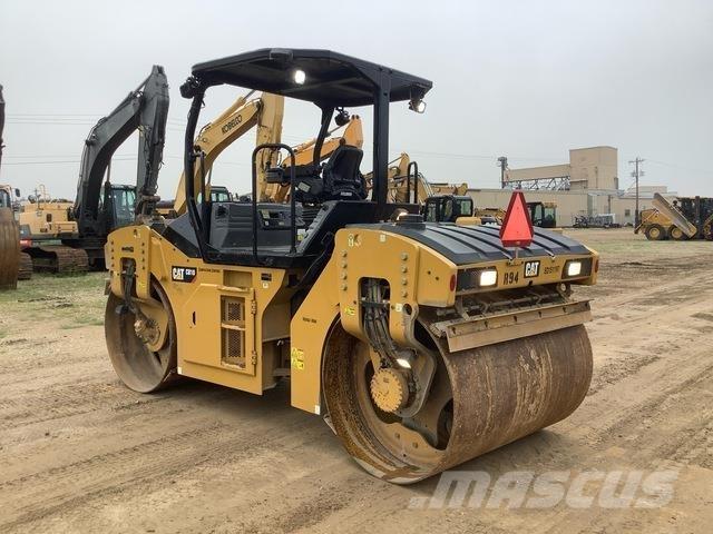 CAT CB10 Rouleaux tandem