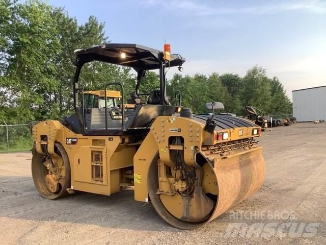CAT CB16 Rouleaux tandem