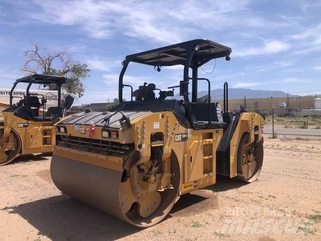 CAT CB16 Rouleaux tandem
