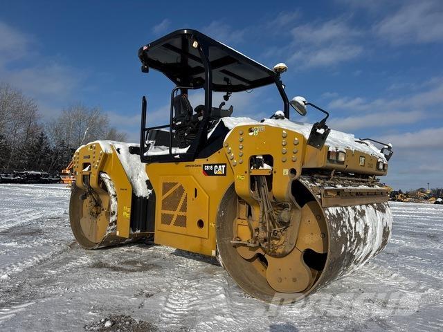 CAT CB16 Rouleaux tandem