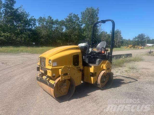 CAT CB2.7 Rouleaux tandem