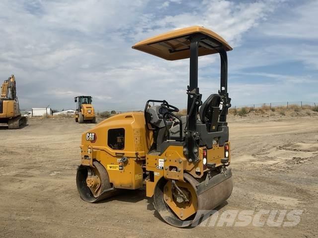 CAT CB2.7GC Rouleaux tandem