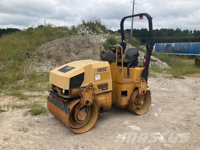 CAT CB24 Rouleaux tandem