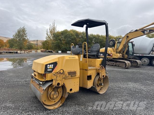 CAT CB24 Rouleaux tandem