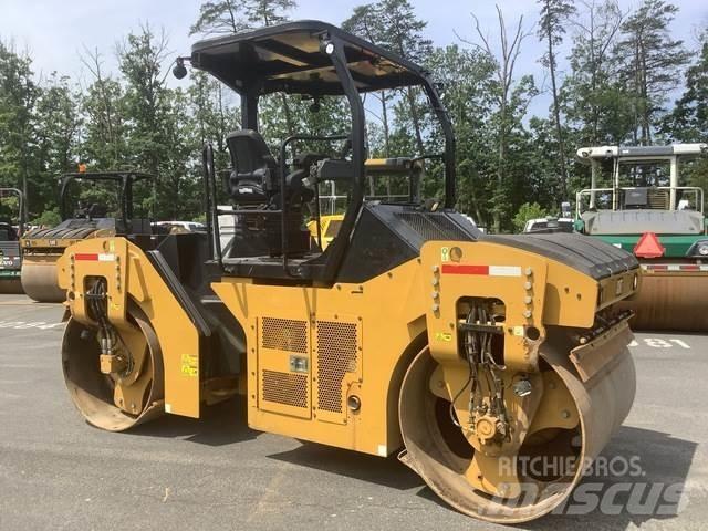 CAT CB44B Rouleaux tandem