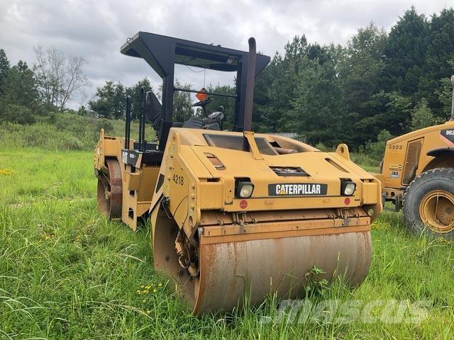 CAT CB534D XW Rouleaux tandem