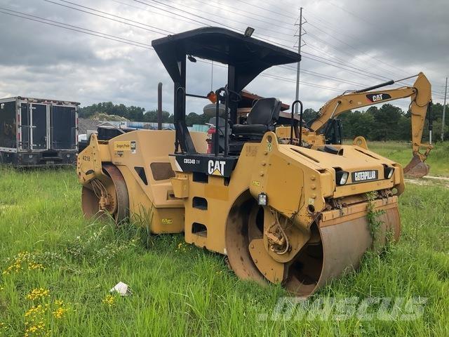 CAT CB534D XW Rouleaux tandem