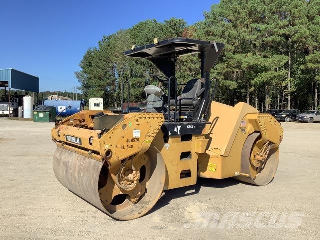 CAT CB54 Rouleaux tandem
