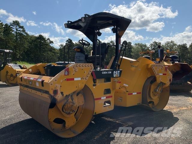 CAT CB54XW Rouleaux tandem