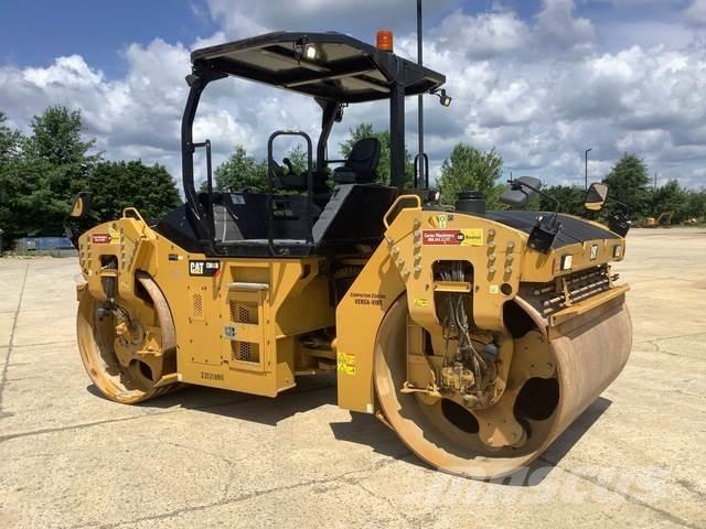 CAT CB66B Rouleaux tandem