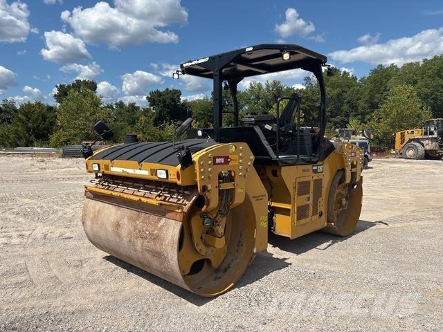 CAT CB66B Rouleaux tandem