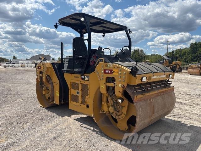 CAT CB66B Rouleaux tandem