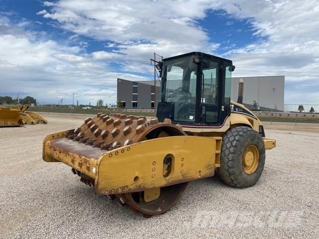 CAT CS-663E Rouleaux monocylindre