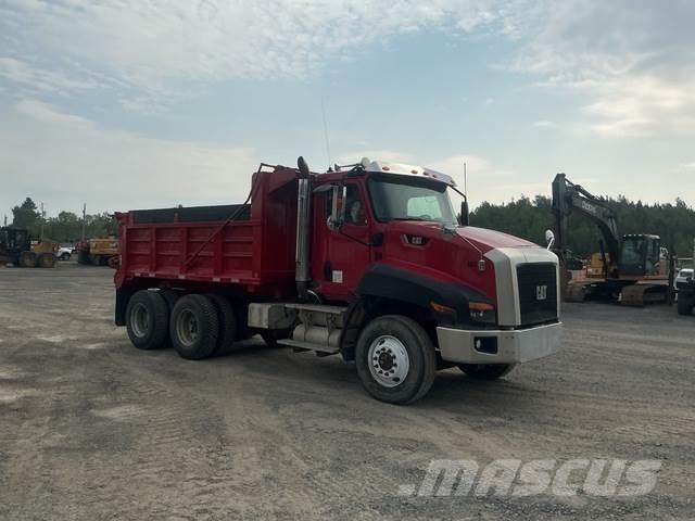 CAT CT660S Camion benne