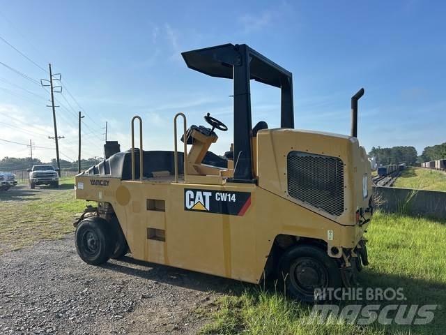 CAT CW14 Rouleaux à pneumatiques