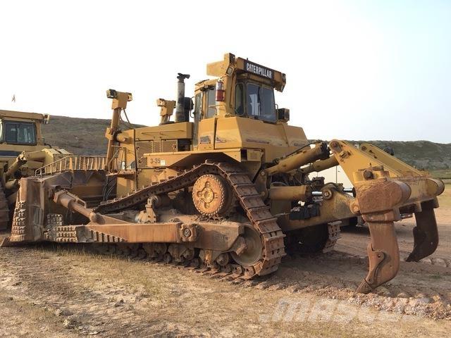 CAT D10R Bouteurs sur chenilles