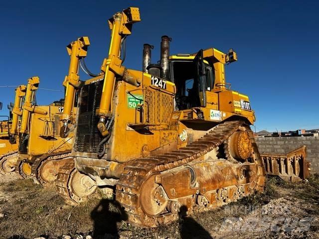 CAT D10T Bouteurs sur chenilles