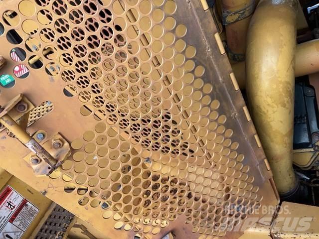 CAT D10T Bouteurs sur chenilles