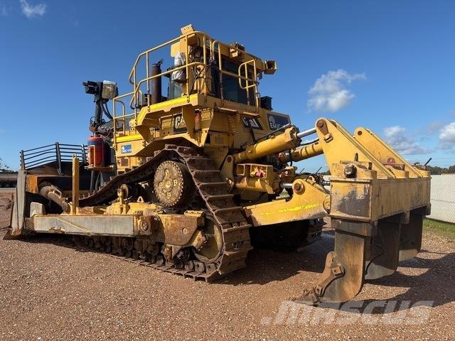 CAT D10T Bouteurs sur chenilles