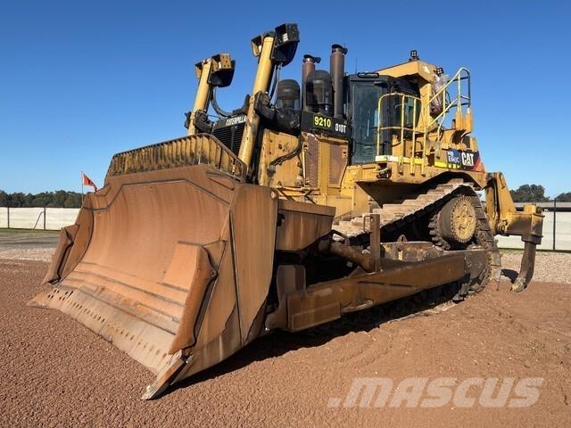 CAT D10T Bouteurs sur chenilles