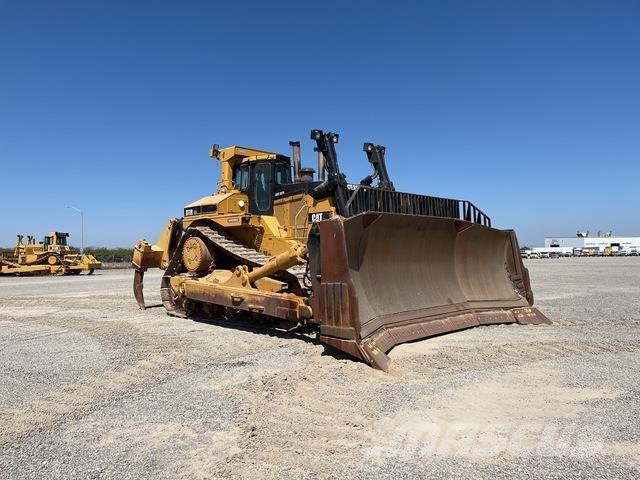 CAT D11R Bouteurs sur chenilles