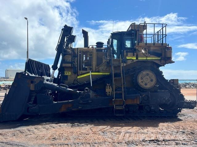 CAT D11T Bouteurs sur chenilles