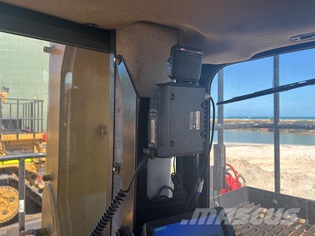 CAT D11T Bouteurs sur chenilles