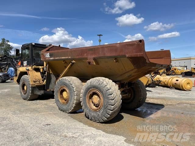 CAT D250E Tombereau articulé