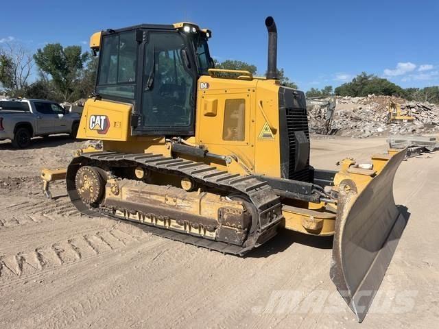 CAT D4 Bouteurs sur chenilles