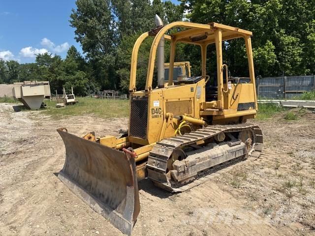 CAT D4C Bouteurs sur chenilles