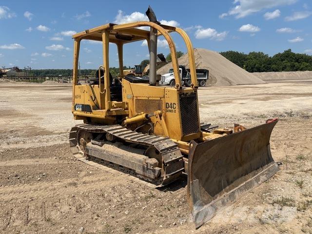 CAT D4C Bouteurs sur chenilles